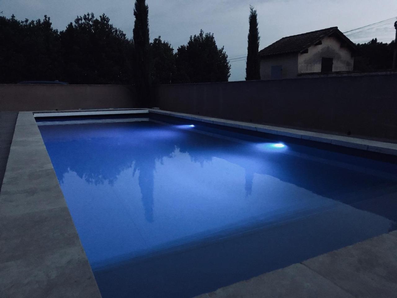 Mas Guiraud, Le Coquet Bed & Breakfast Beaucaire  Exterior photo